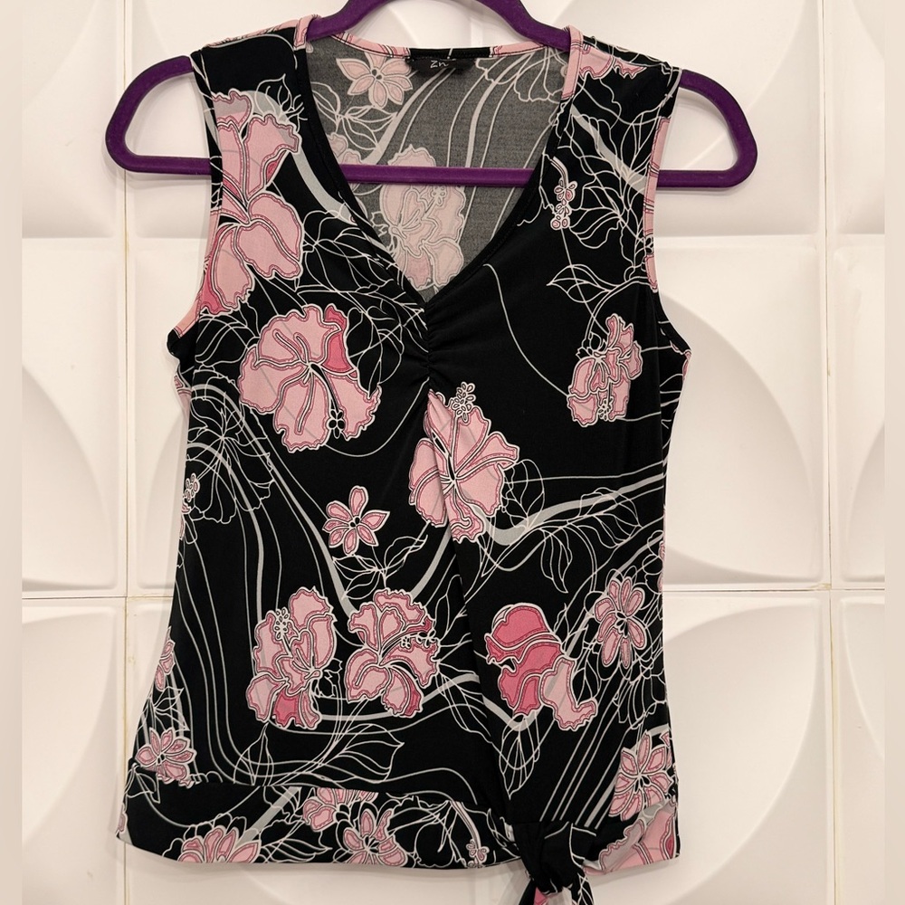 Chic Floral V-Neck Tank Top